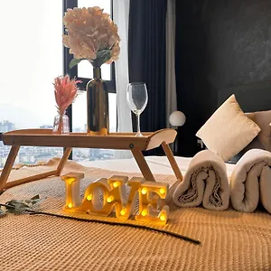 Axon Bukit Bintang By Luna Appartement