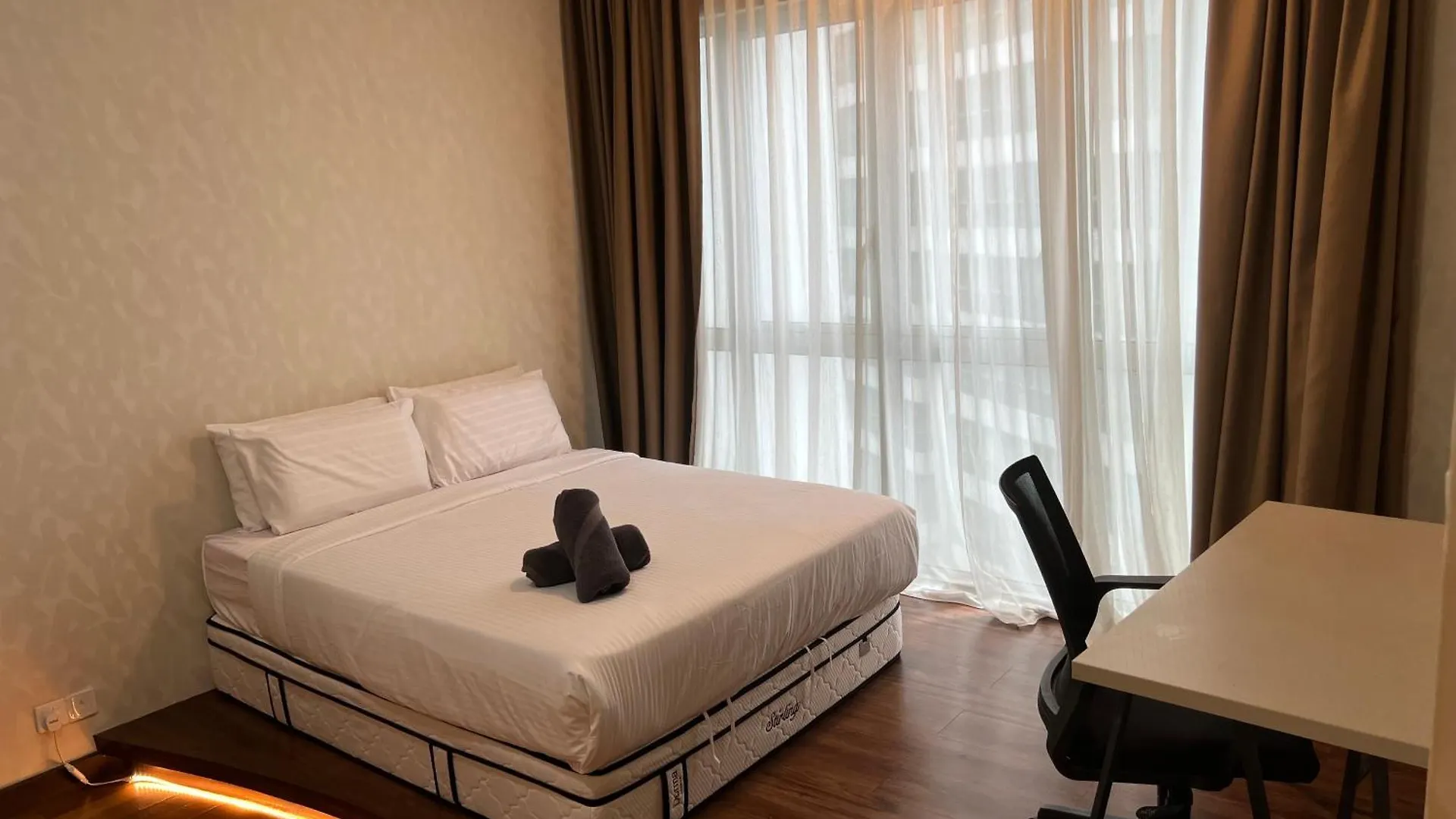 Apartmán Regalia Service Suites Klcc Skypool Kuala Lumpur