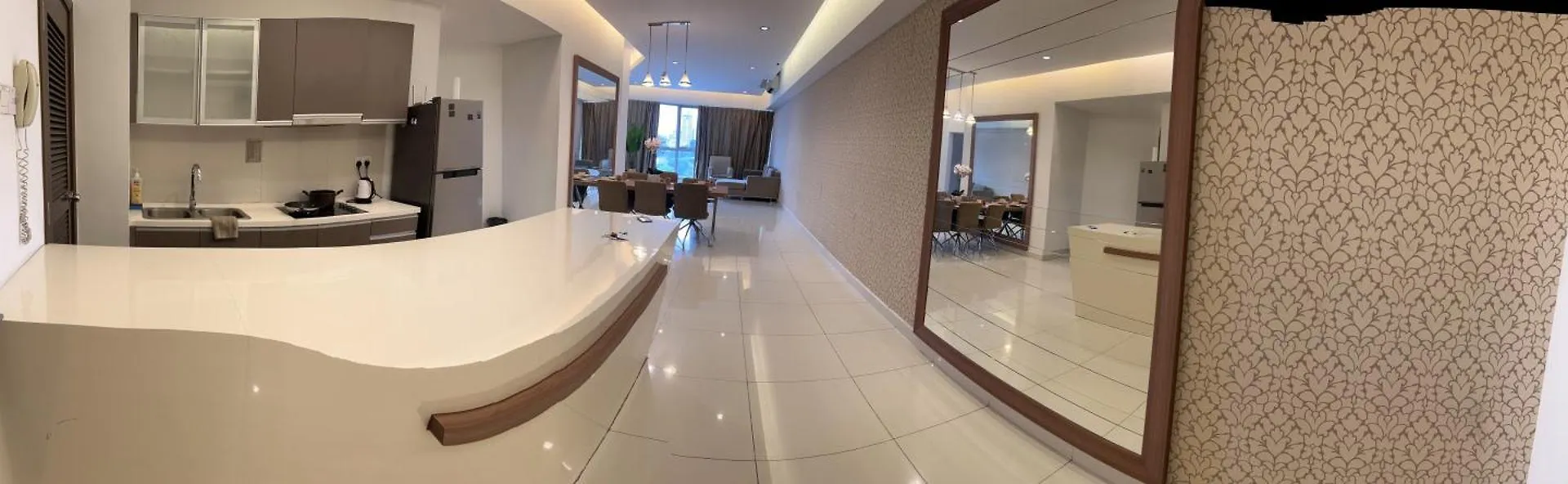 Regalia Service Suites Klcc Skypool Kuala Lumpur