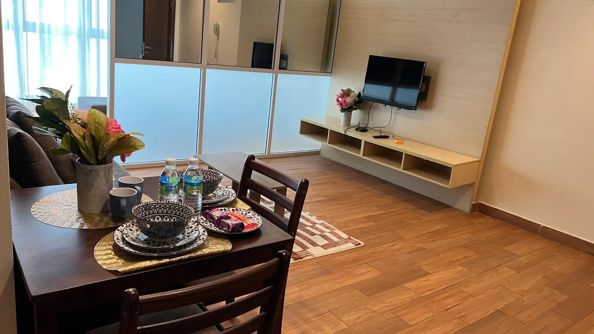 Regalia Service Suites Klcc Skypool Kuala Lumpur 0*,